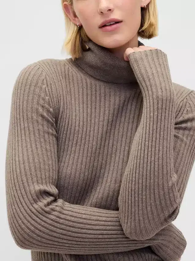 Sukienka-sweter z golfem CashSoft