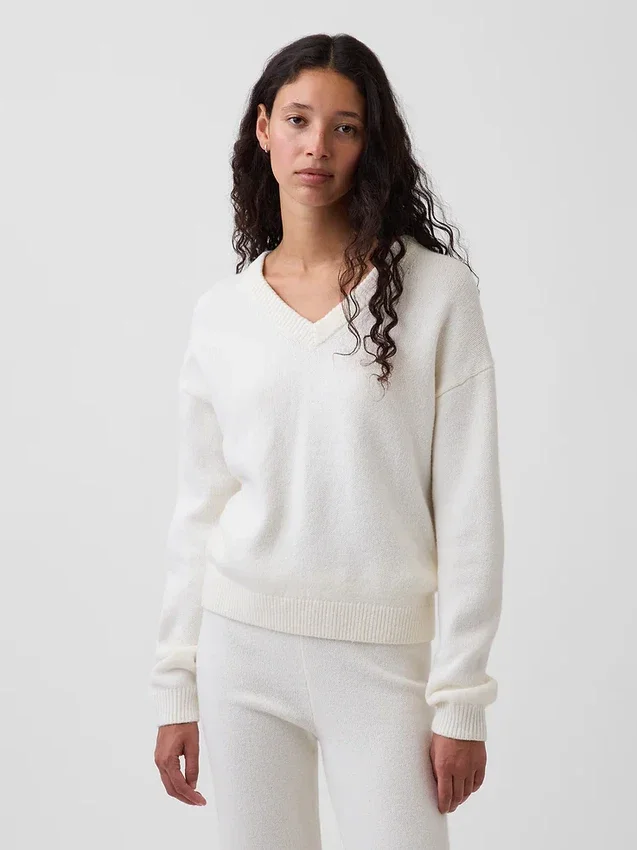 Swetr oversize z dekoltem w serek z dzianiny CashSoft