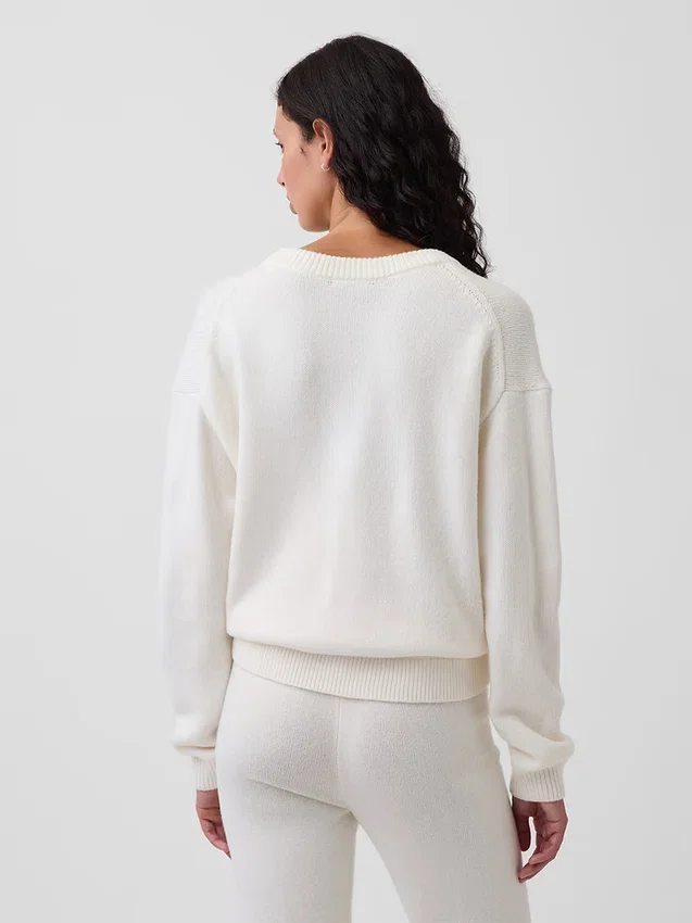 Swetr oversize z dekoltem w serek z dzianiny CashSoft
