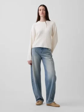 Swetr z dzianiny warkoczowej CashSoft w stylu oversize
