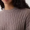 Swetr z dzianiny warkoczowej CashSoft w stylu oversize