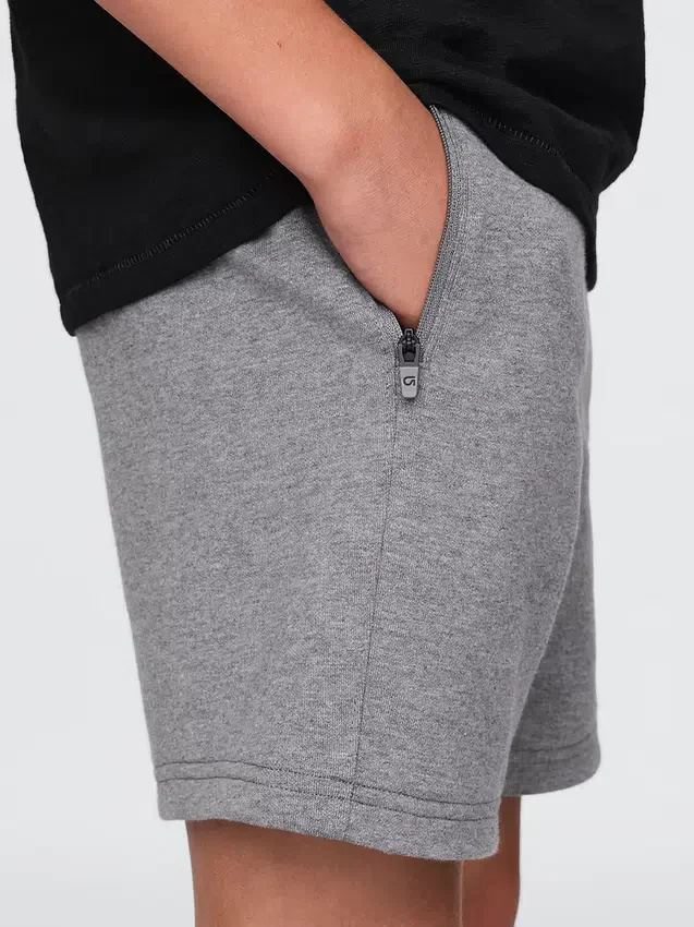 Szorty dziecięce GapFit 5" Fit Tech