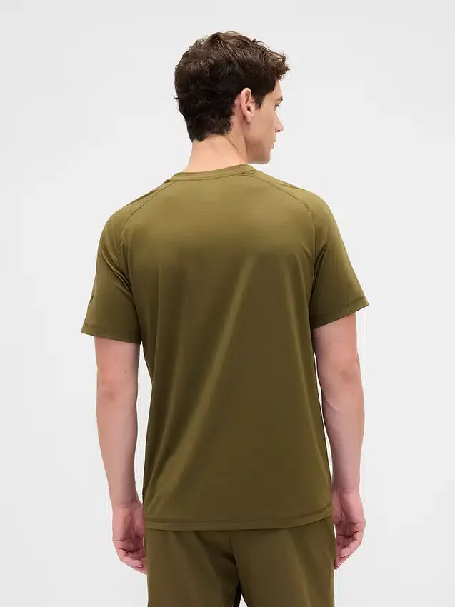 T-shirt Hill City