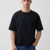 T-shirt o luźnym kroju
