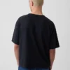T-shirt o luźnym kroju