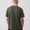 T-shirt o luźnym kroju