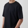 T-shirt o luźnym kroju