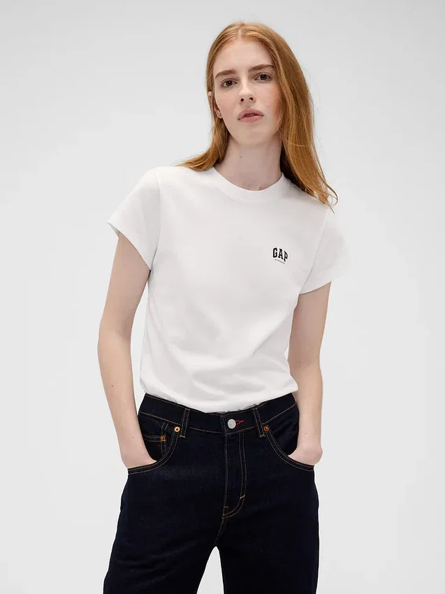 T-shirt z logo GAP × Victoria Beckham z bawełny organicznej