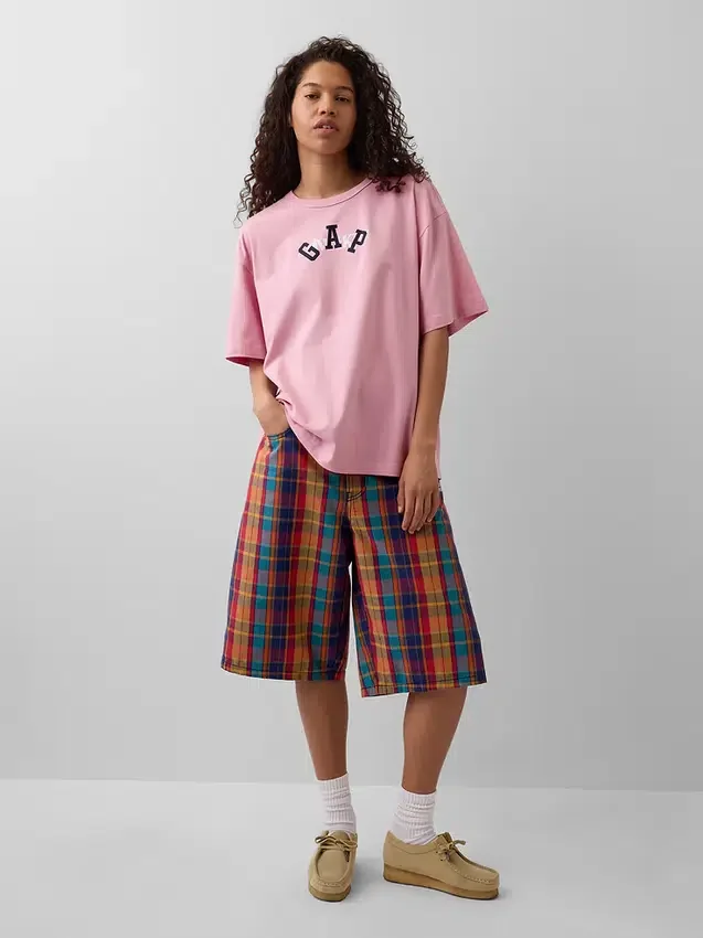 T-shirt z luźnym logo GAP × Awake Ny