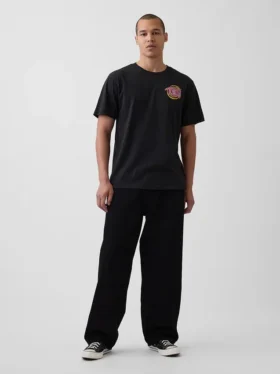 T-shirt z nadrukiem Tlc o luźnym kroju