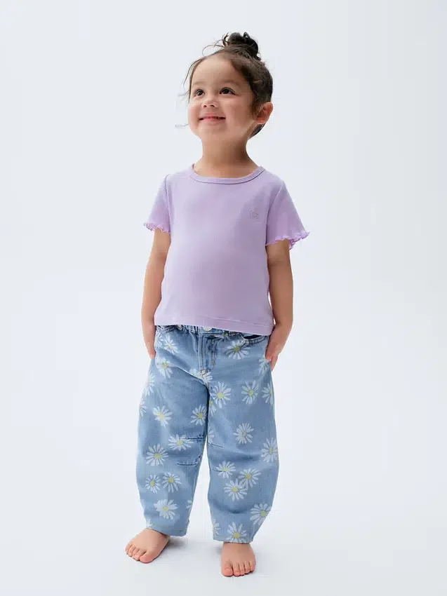 T-shirty dla niemowląt i maluchów z prążkowanej dzianiny do łączenia z innymi ubraniami