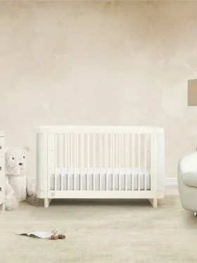Tapicerowane łóżeczko babyGap Callie 4 w 1