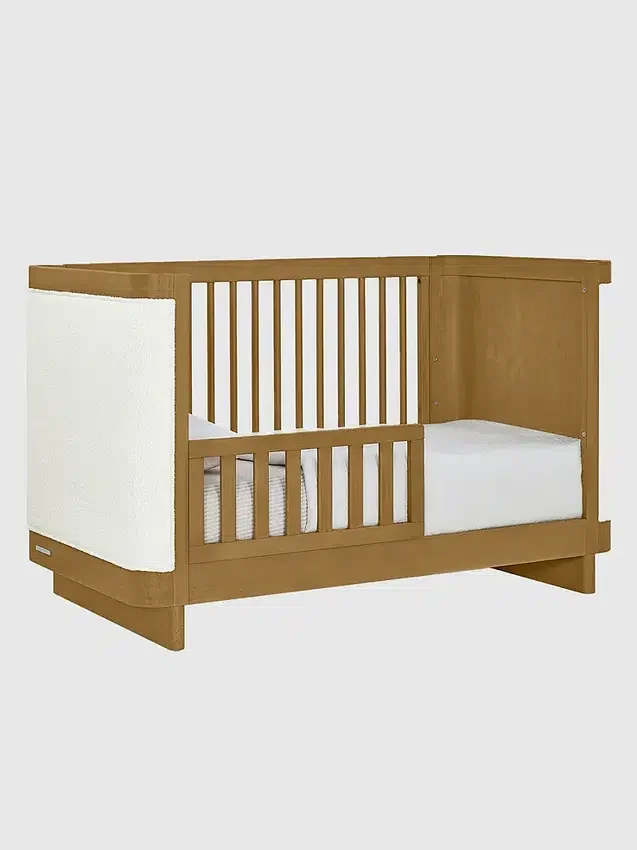 Tapicerowane łóżeczko babyGap Callie 4 w 1