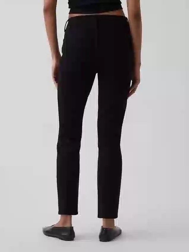 Vintage Slim Jeans o średnim stanie