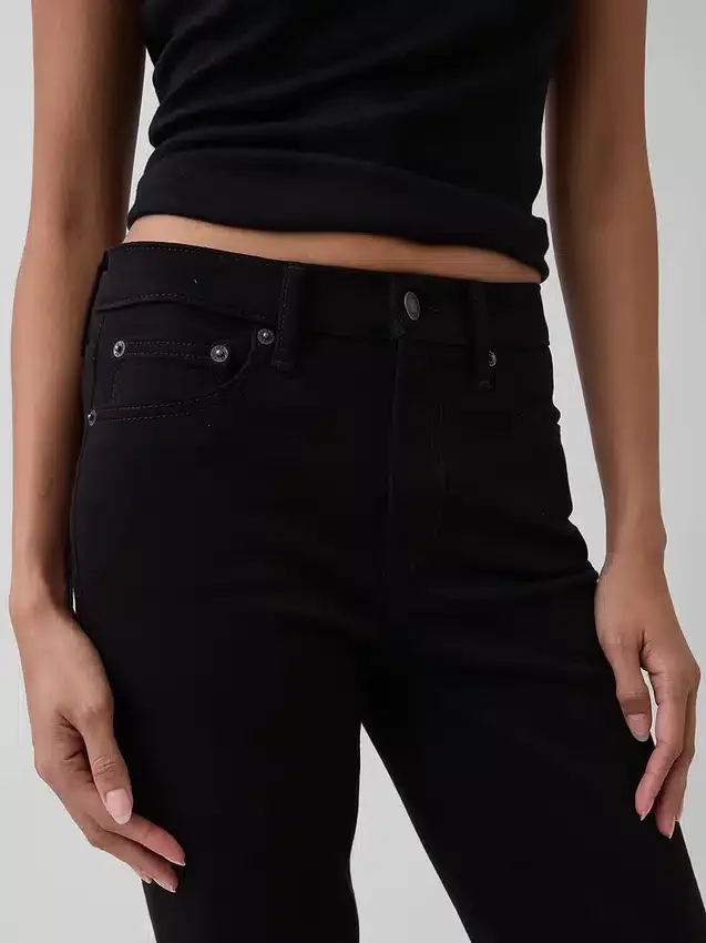 Vintage Slim Jeans o średnim stanie