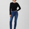 Vintage Slim Jeans o średnim stanie