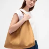 Wegańska zamszowa torba typu tote