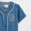 Zestaw dżinsowy dla niemowląt w stylu varsity