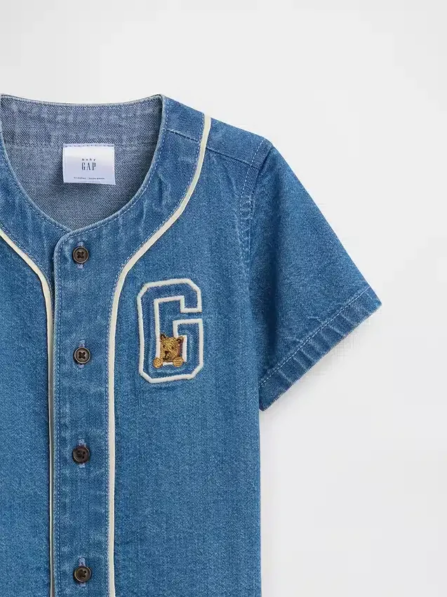 Zestaw dżinsowy dla niemowląt w stylu varsity