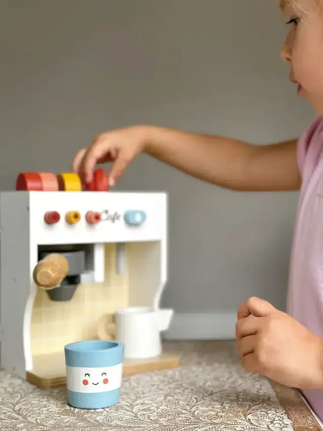 Zestaw zabawek dla malucha „Mały barista”